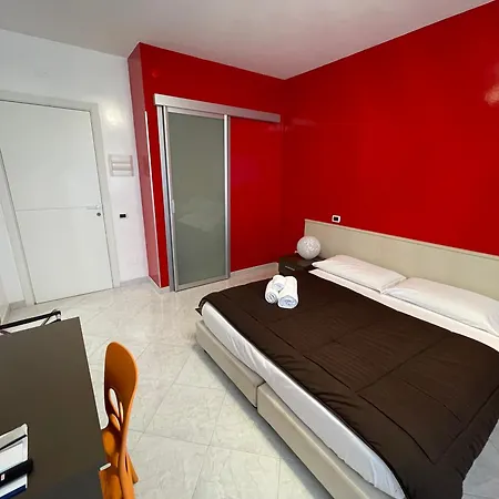 Frühstückspension Elia's 3*