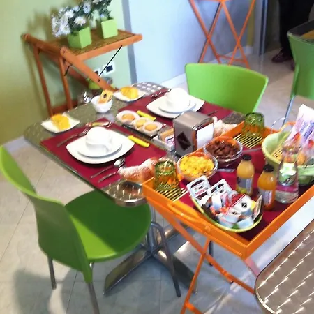 埃利亚的住宿加早餐酒店 3* 卡利亚里